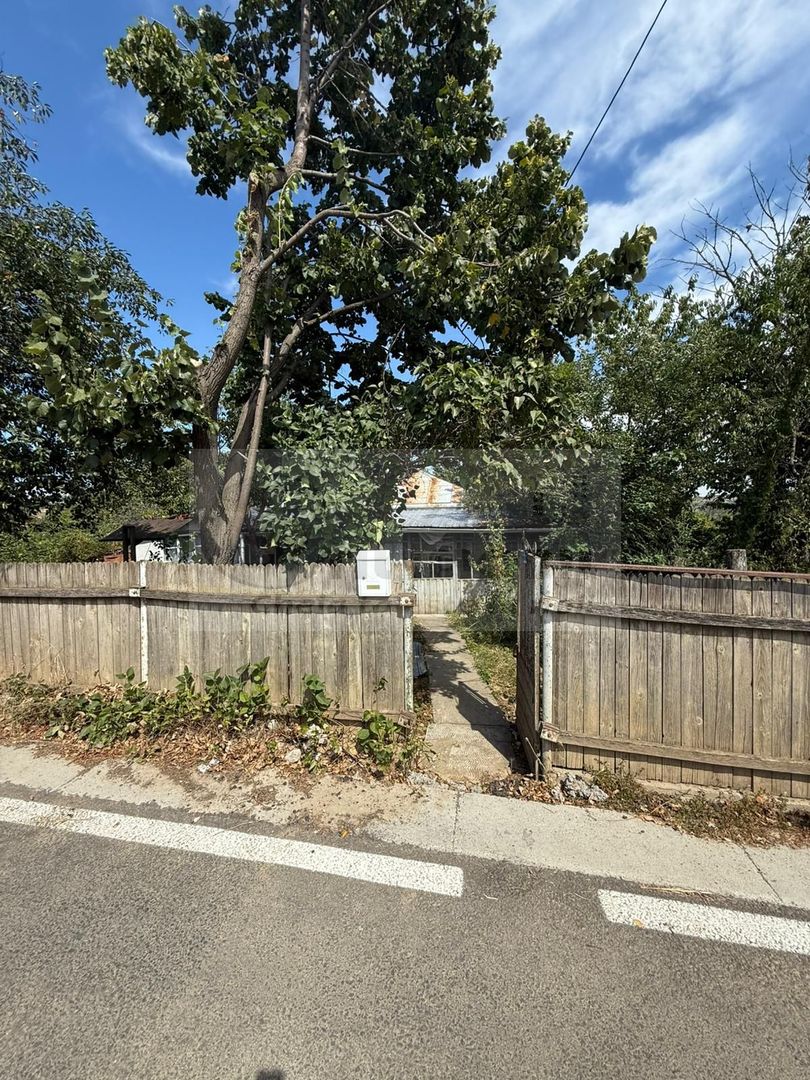 Casă + 2129 mp teren, zonă liniștită, Goruni, Iași – 76.000 euro - Poză 8