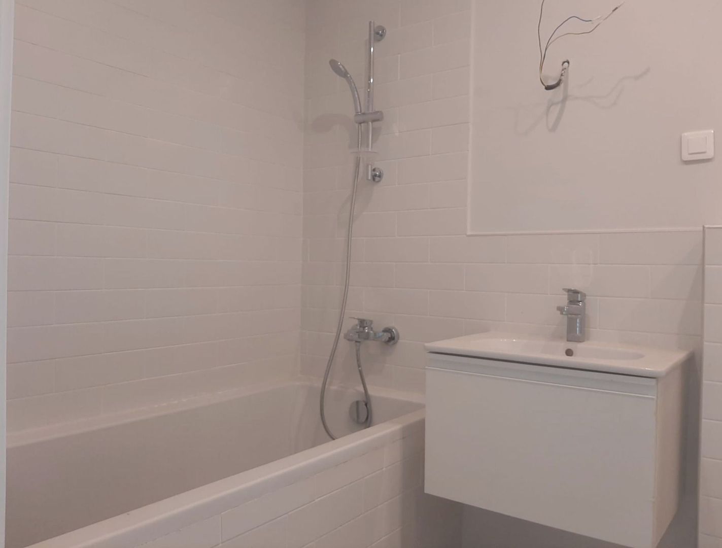 APARTAMENT PREMIUM CU 5 CAMERE ȘI GRĂDINĂ PRIVATĂ DE 160 MP - Poză 18