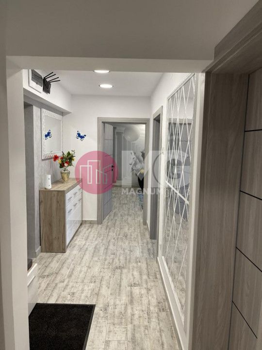 Apartament de Lux cu 2 Camere, Vedere la Bulevard, Zona Unirii-Burebista. - Poză 11