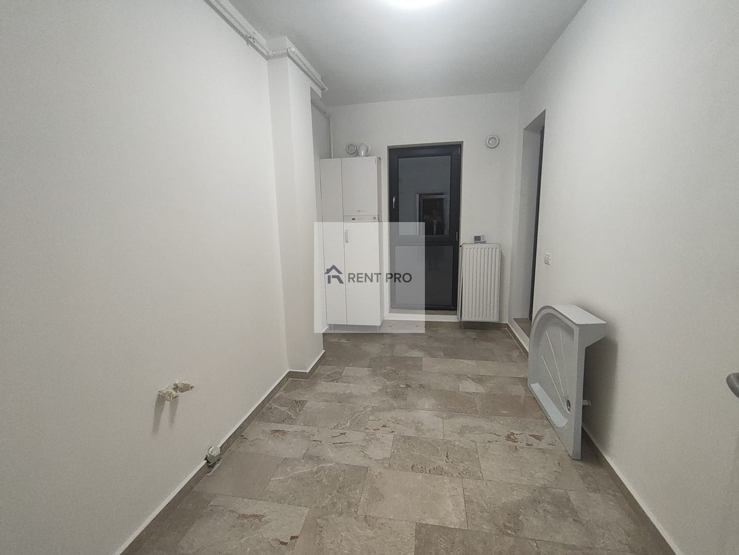 Spatiu comercial Plaza Residence Faza 2 Chiar Langa Malul Plaza - Poză 4