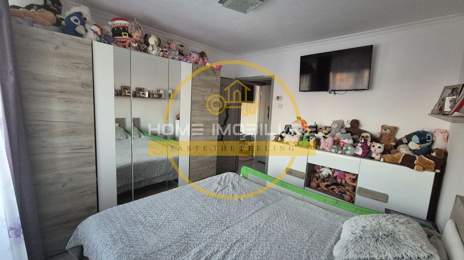 Apartament cu 3 camere / 60 mp/ zona Podu Ros - Poză 4