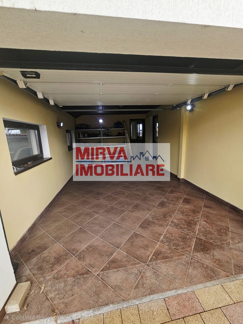 Vilă spațioasă Strejnicu S+P+1E+M, 8 camere, garaj, teren 595 mp - Poză 12