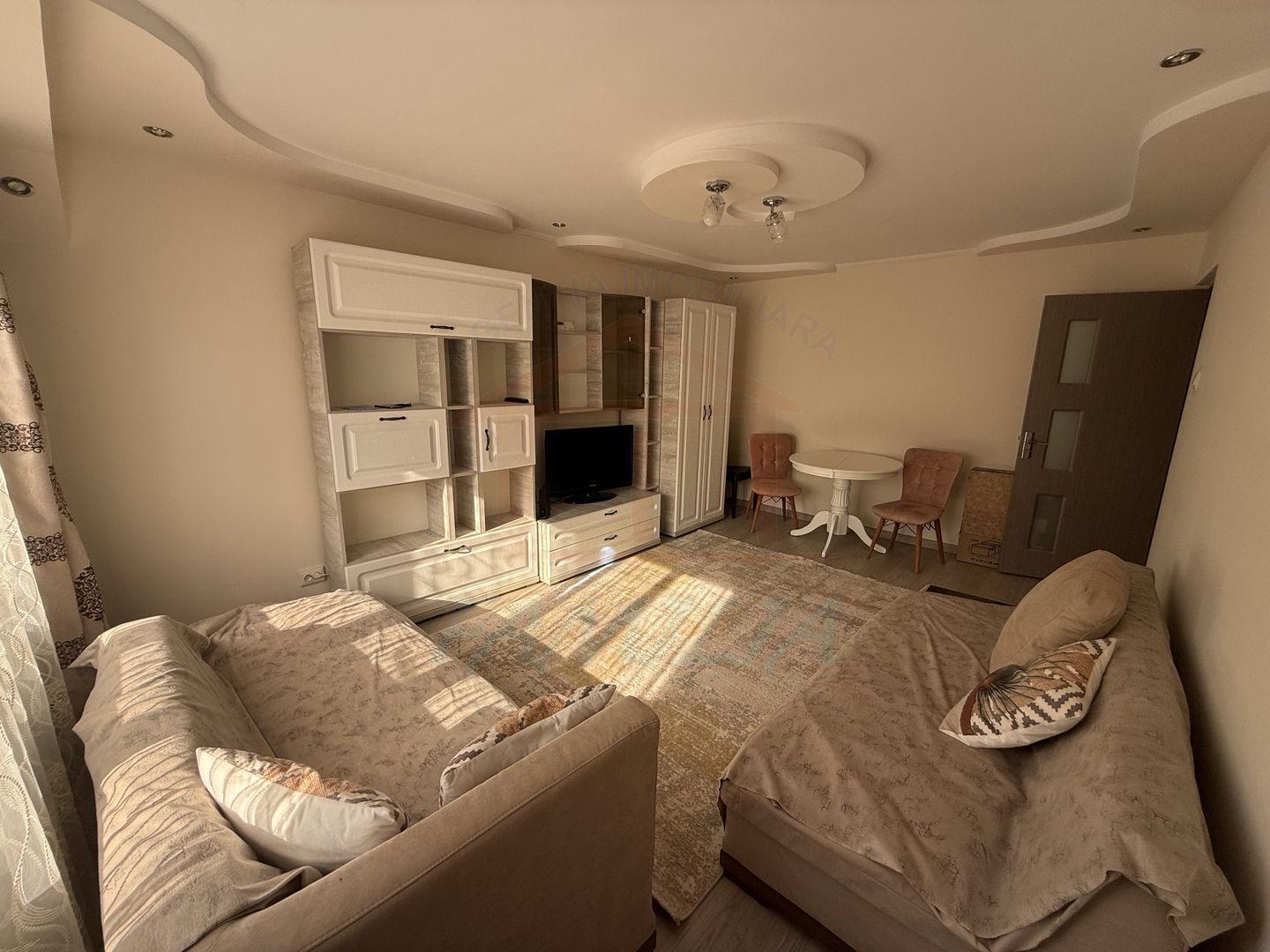 🏢De închiriat  2 camere, Siderurgistilor Vest, 2.000 Ron/lună - Poză 2