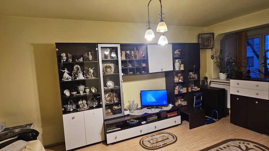 Apartament 3 decomandate- Brazda lui Novac - Poză 2