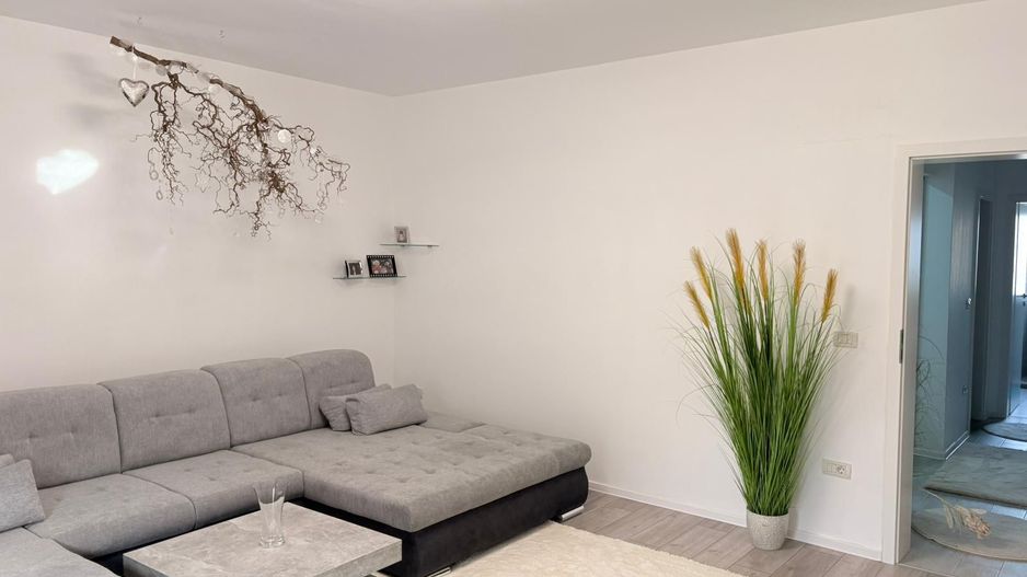 Apartament de Lux I Mobilat și utilat I Ideal investitie I Dumbravita - Poză 1