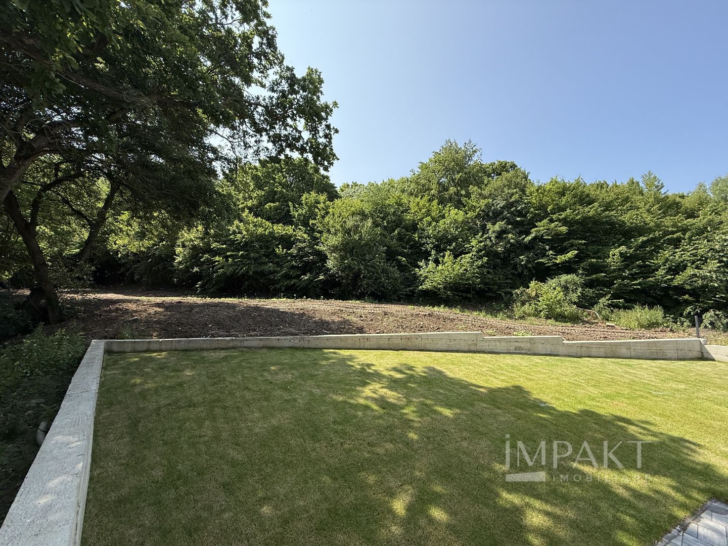 Case cuplate la liziera padurii , ideale pentru 2 familii ! - Poză 7