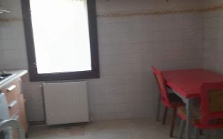 Spitalul Judetean | 3 Camere | Etaj 2 | Centrala proprie - Poză 7