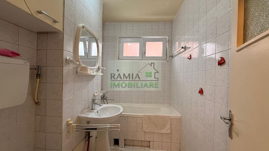 Apartament 2 camere, Centrul Civic – zona CEC Bank - Poză 5