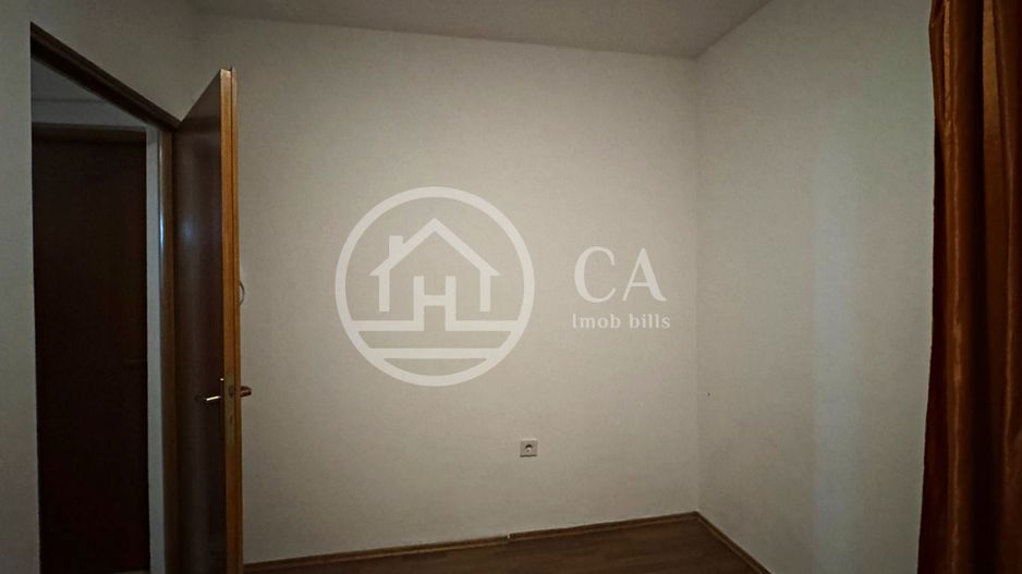 Casă de închiriat cu 4 camere în Cartierul Europa, Oradea - Poză 5