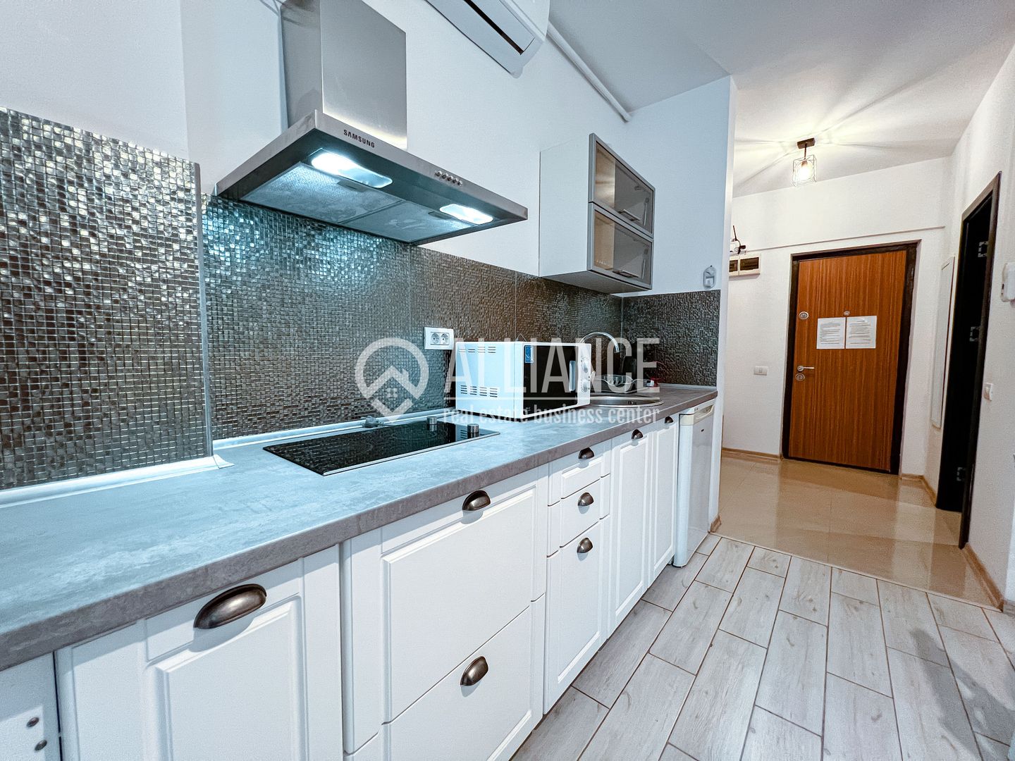 MAMAIA NORD(COD 05) Studio Elegant si Curte Proprie la Malul Marii! - Poză 11