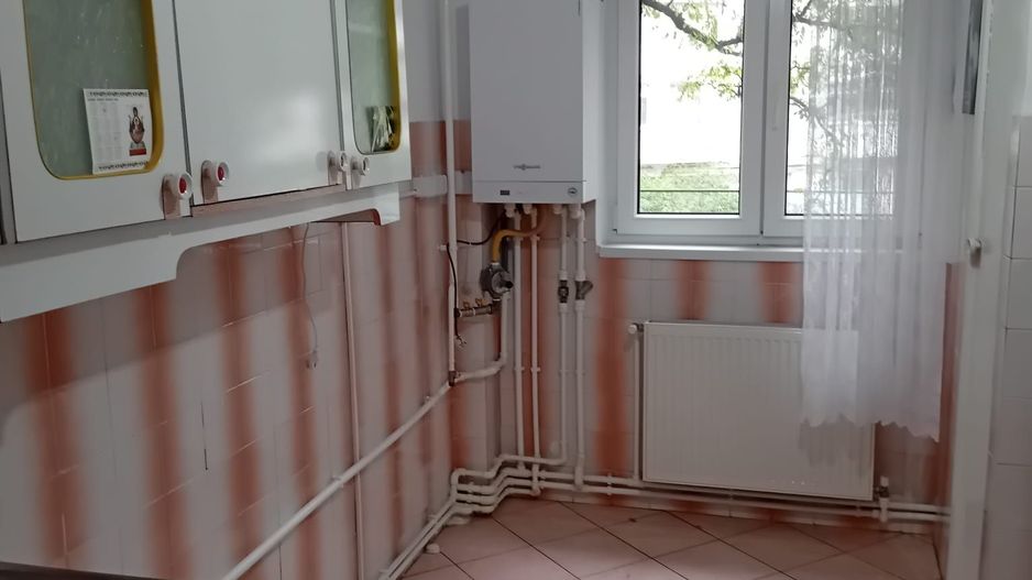 Apartament 3 camere decomandat 68 mp Galati zona IREG - Poză 7