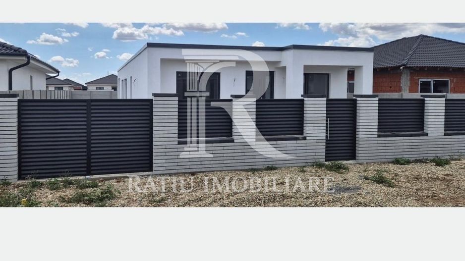 De Vanzare Casa cu 4 camere | Santandrei | 165.000 € - Poză 1