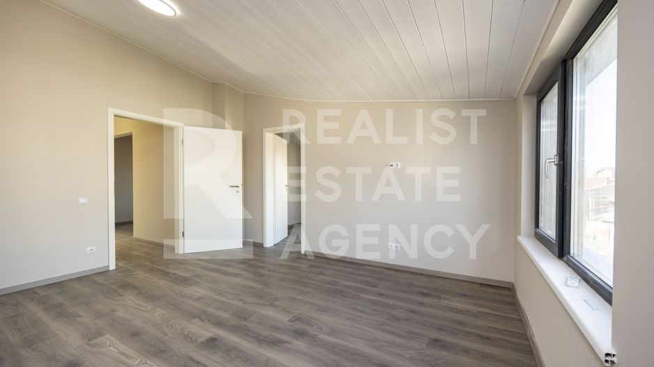 Vânzare, casă, 8 camere, zona 1 Mai, București - Poză 48