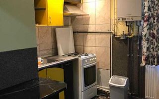 De vanzare apartament 2 camere - Poză 2
