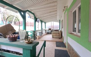 Casa vacanta sau locuinta Varfuri - Poză 1