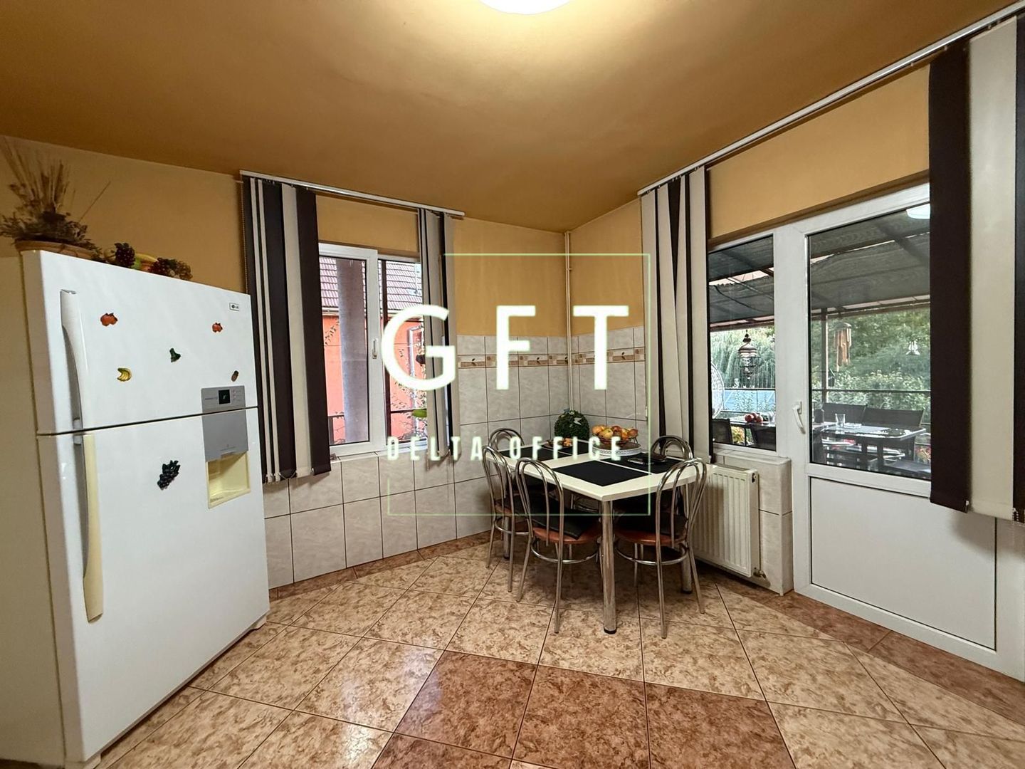 Casa de Vânzare 4 camere Sigmir - Poză 12
