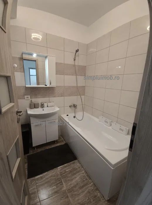 Apartament Modern Decomandat Cu Loc De Parcare - Poză 6
