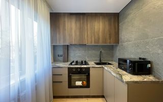 Apartament cu 2 camere plus living, sector Botanica - Poză 3