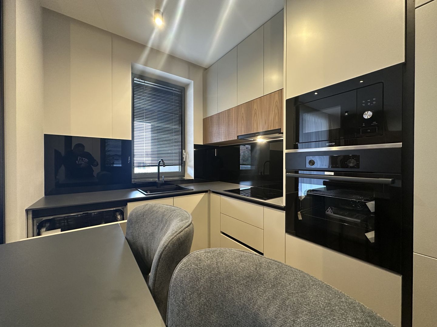 PIPERA - Iancu Nicolae | 2 Camere Lux - 2 Bai | Piscina + Parcare - Poză 7