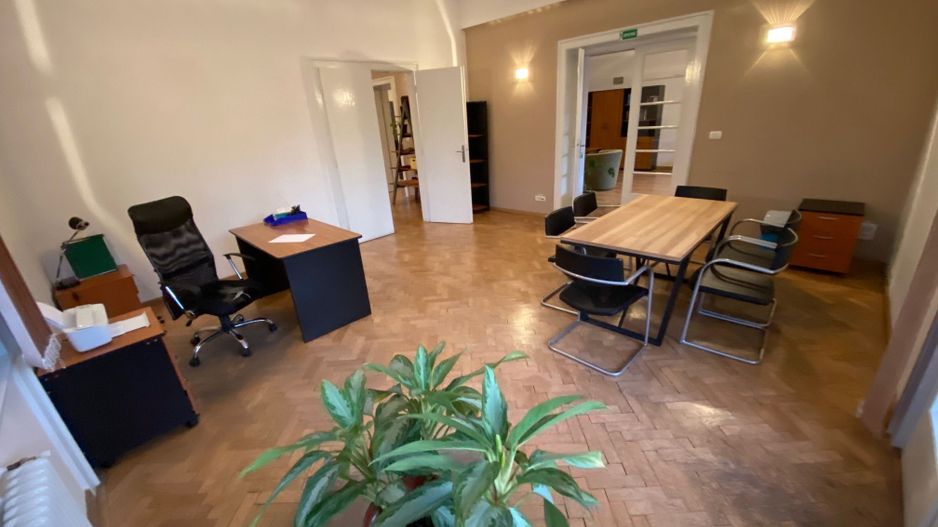 Spațiu de birouri de 143mp de închiriat în zona Central - Poză 12