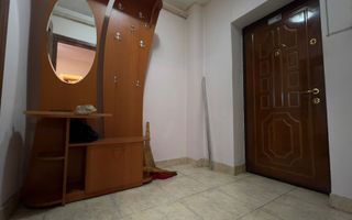 De vanzare apartament 2 camere zona de sus - Poză 5