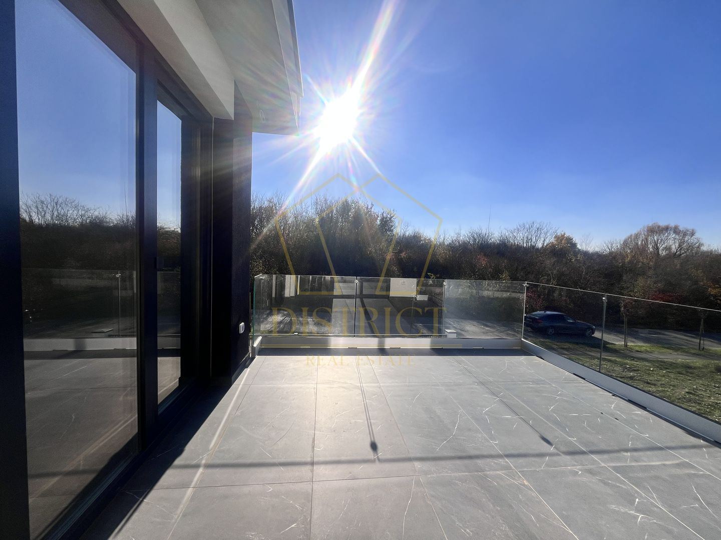 Duplex modern cu 5 camere si curte amenajata I Dumbravita - Poză 12