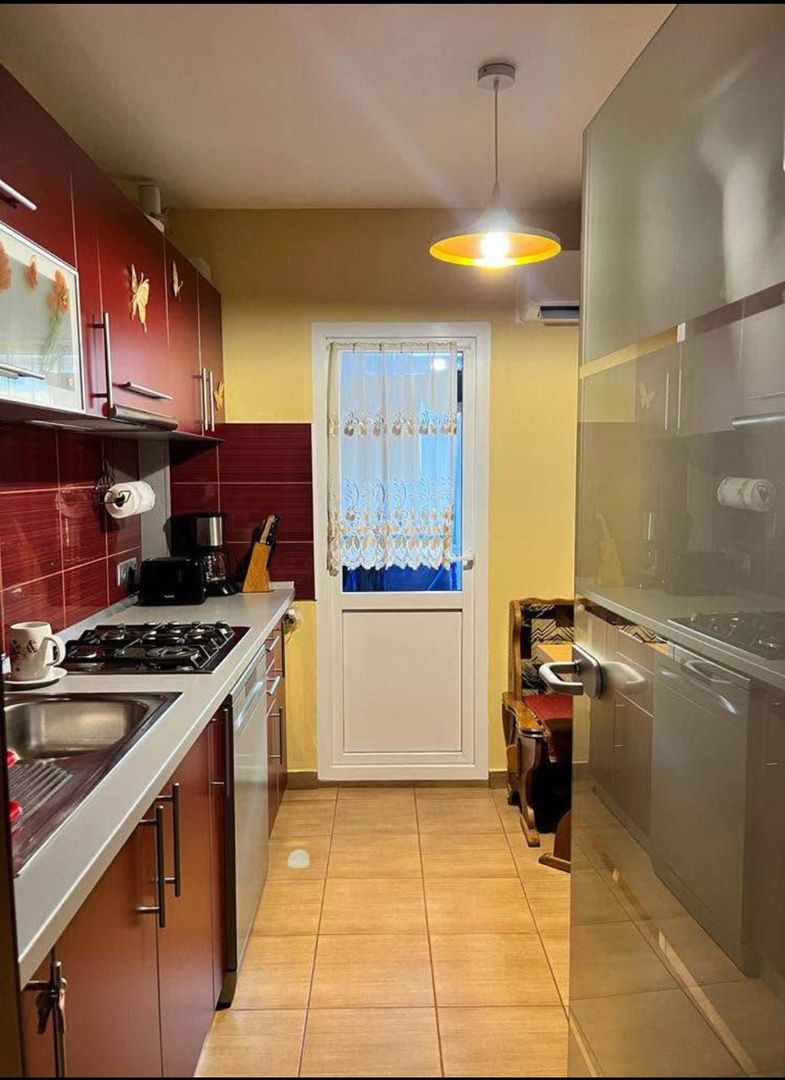 APARTAMENT 2 CAMERE | DE INCHIRIAT | PIATA VASILE ARON - Poză 5