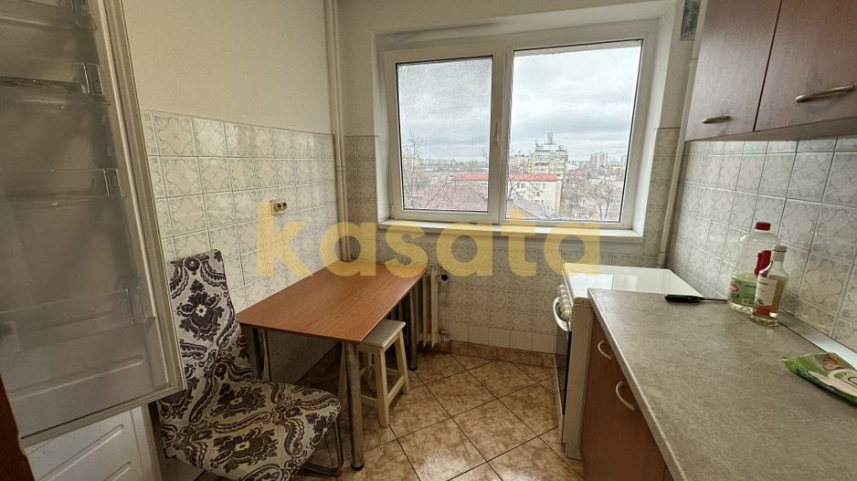 2 Camere | Zona Uverturii | Etaj Intermediar | Bloc Reabilitat - Poză 8