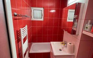Inchiriem apartament cu 3 camere in centrul orasului, pret 500 euro - Poză 19