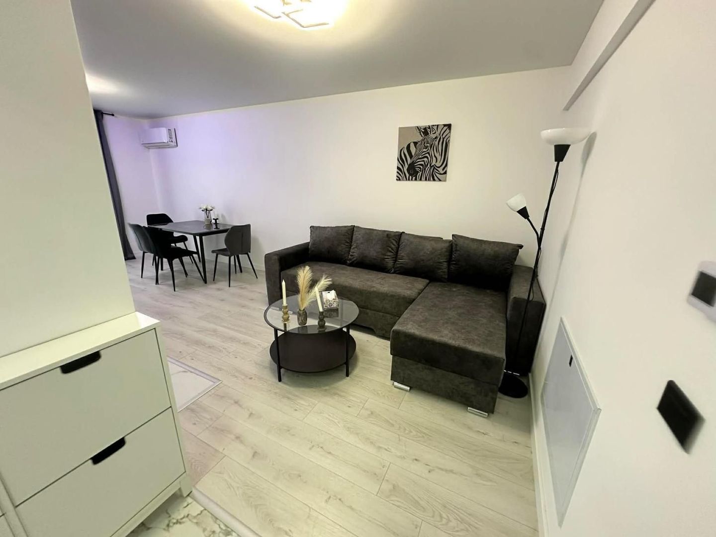 AP. 2 CAMERE - SUN ROYAL VIEW, METROU 10 MIN, MOBILAT/UTILAT MODERN - Poză 1