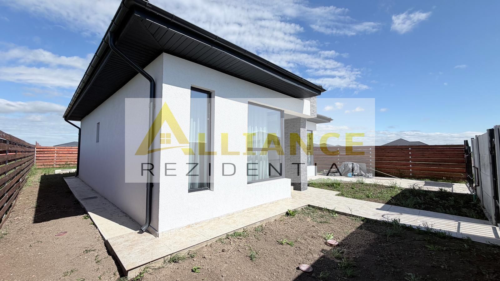Casa Individuala - 3 camere - 2 bai - 375mp teren - Poză 2
