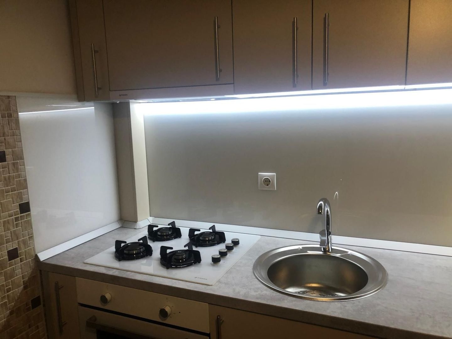 Garsoniera de inchiriat  confort 1, zona Bld Ion Mihalache - Poză 8