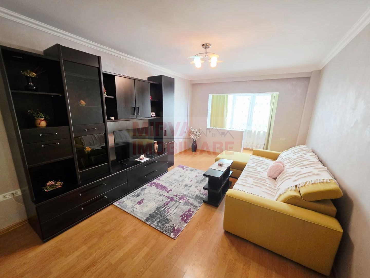 Apartament 2 camere | 9 Mai | Decomandat | Mobilat și utilat - Poză 2