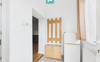 Casă cu 2 apartamente în Grădiște - Poză 13