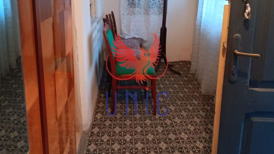 Casa cu teren de 3300mp , Gura Vaii! - Poză 3