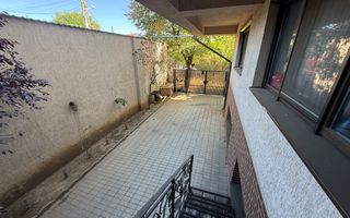 Apartament 58 Mpu + Curte Proprie 167 mp - Imobil 2014 - Poză 7