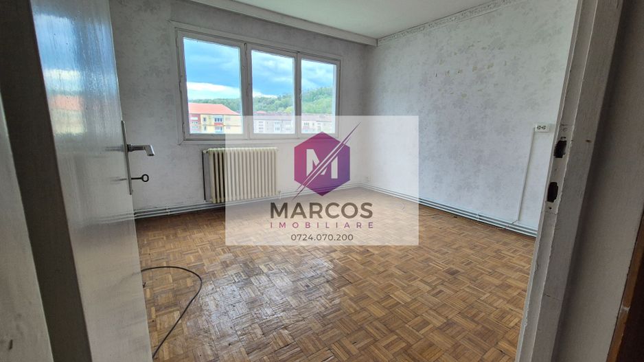 Apartament 3 camere Micro 1 - Poză 3