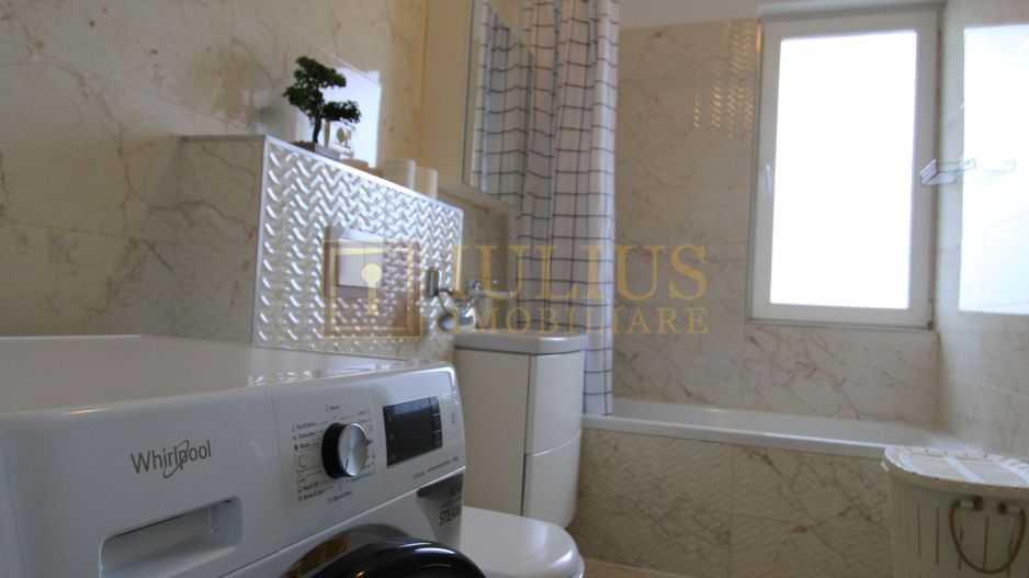 3 camere, balcon spatioas, 1 loc de parcare. Str Rozelor/Dumbravita. - Poză 17