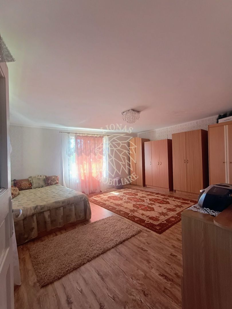 Casa 4 camere, 2 anexe-teren 43 ari cu livada-Feleac 26 km de Bistrita - Poză 3