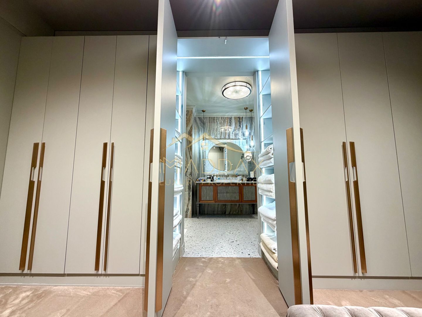 Vila Exclusivista // 6 camere *590mp* 2 parking // Pipera – Iancu Nicolae - Poză 28