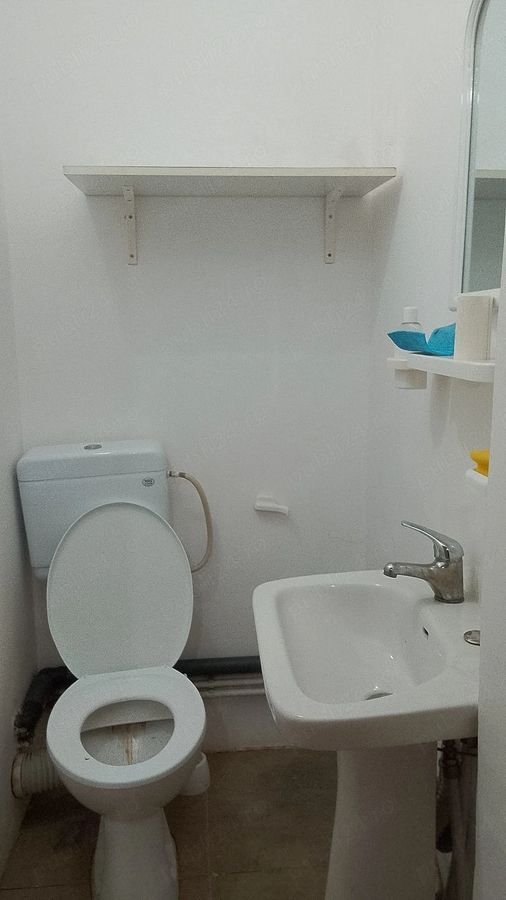 APARTAMENT NEMOBILAT SPATIOS METROU UNIVERSITATE - Poză 4