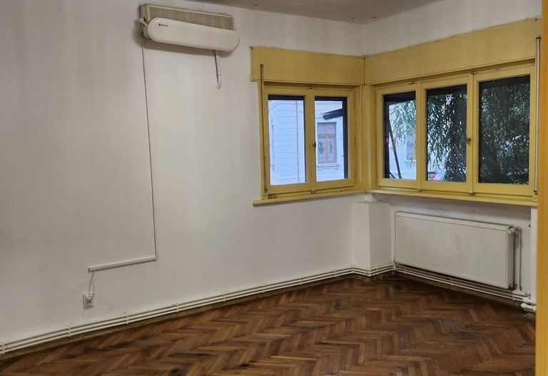 De vanzare apartament 6 camere Piata Romana. Pret NEGOCIABIL - Poză 6