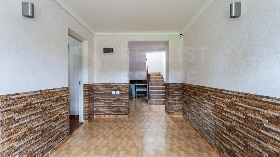 Vânzare bază de odihnă amplasat în centrul or. Vadu lui Vodă. - Poză 19