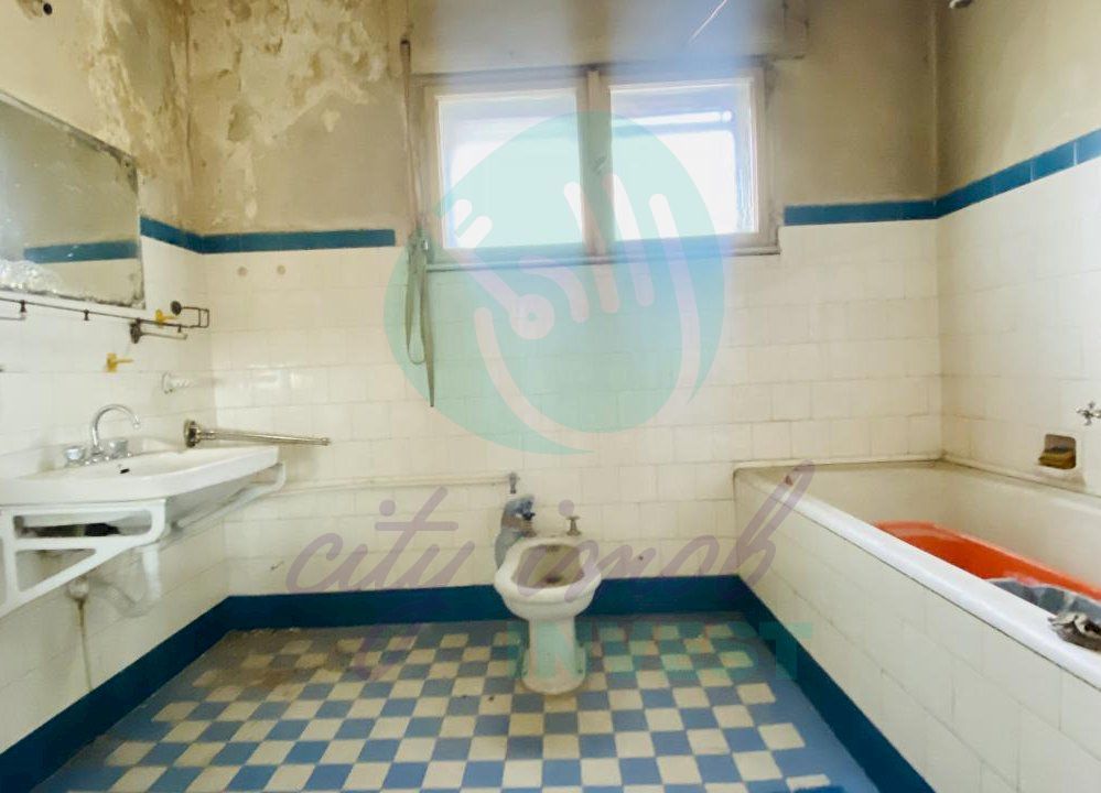 Vanzare jumatate de vila | Primaverii - Poză 5