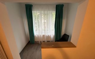 Apartament 3 camere  renovat in zona Lipovei - Poză 16