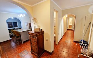 Apartament de vanzare, 3 camere, Alba Iulia - Poză 3