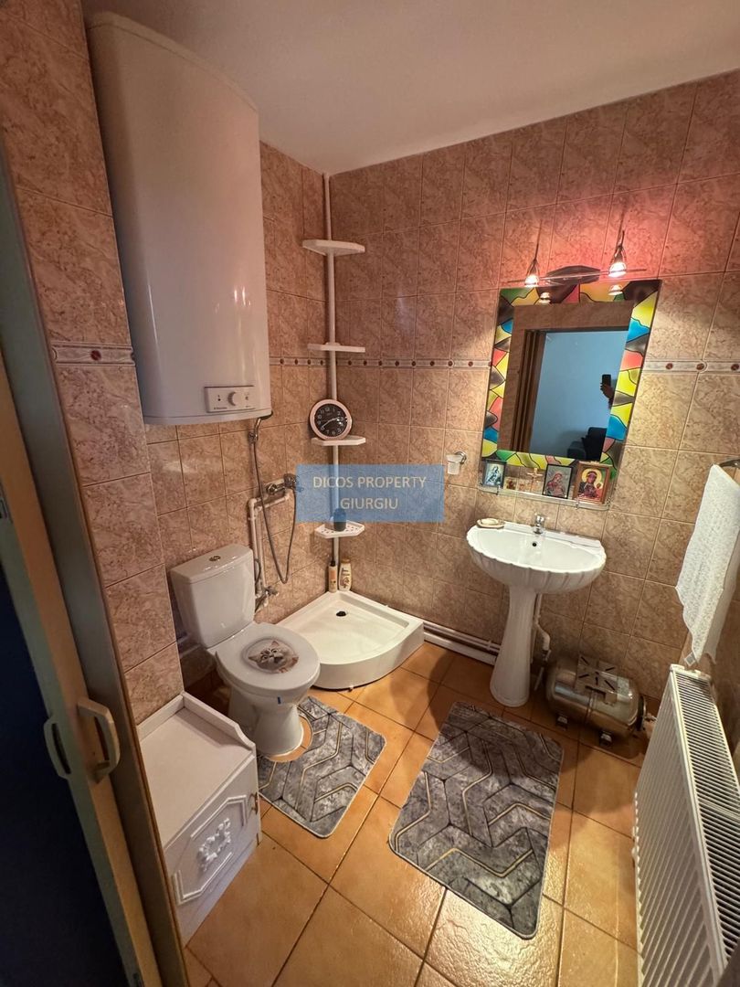 Casă de vânzare pe strada Tudor Vladimirescu - Poză 18