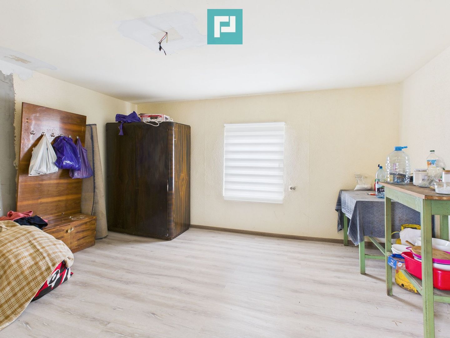 Casă cu 3 camere în localitatea Berindia, Arad - Poză 2