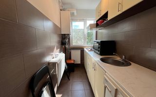 Apartament 2 camere,  vibrant si primitor, zona Complex - Stadion - Poză 13