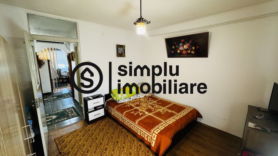 3 decomandate, centrala, 1 Mai - 110 000 Euro - Poză 14